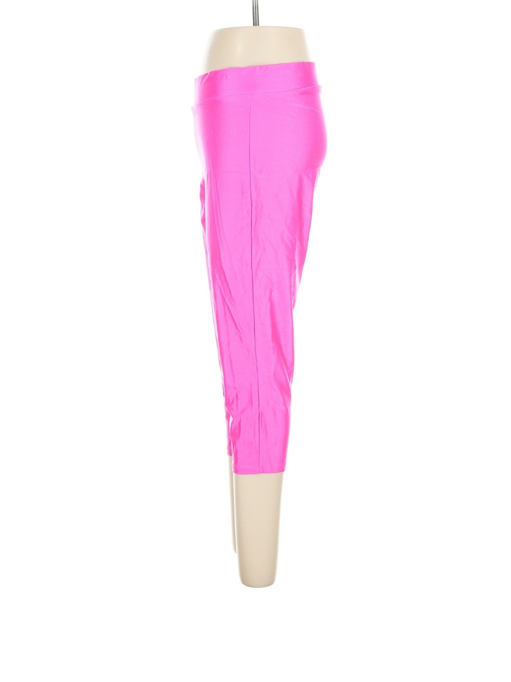 torrid Neon Pink Stretch Cropped Capris - Picture 3 of 5